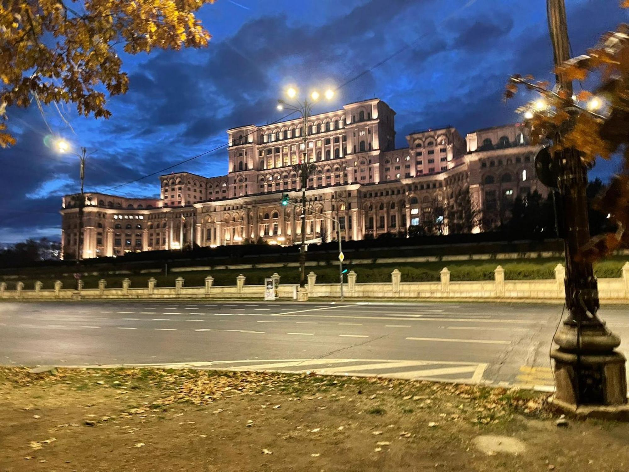 Apartament Zona Marriott-Palatul Parlamentului Bukurešť Exteriér fotografie