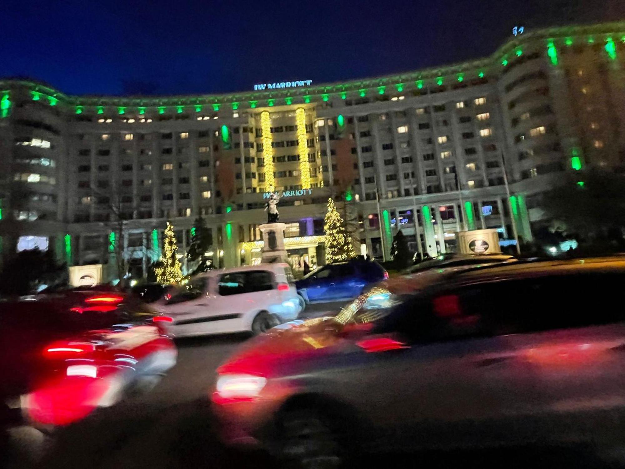 Apartament Zona Marriott-Palatul Parlamentului Bukurešť Exteriér fotografie